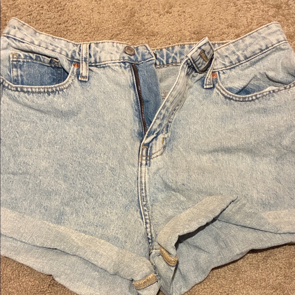 wild fable light wash cuffed denim shorts